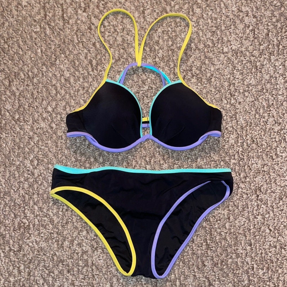Victoria's Secret bikini- 34C top and M bottom